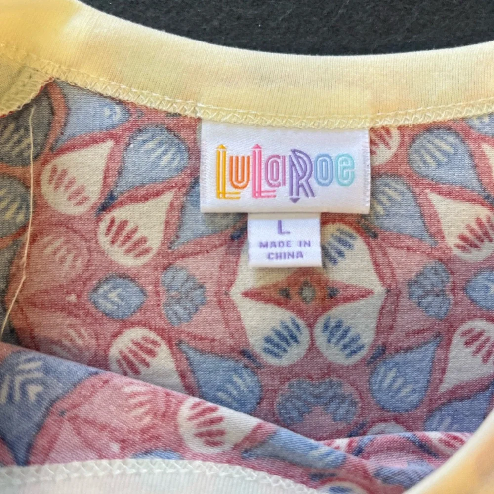 LuLaRoe Multicolor Geometric Pattern Randy Tee - Picture 5 of 6